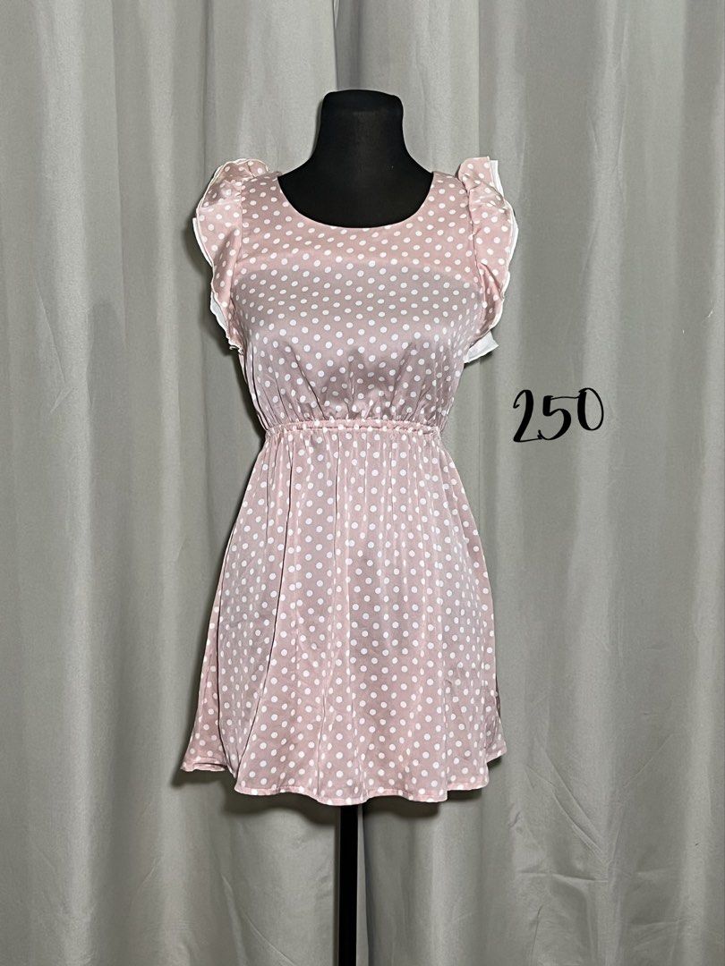 Pink polka dot mini dress (Category: Dresses) located in Las Pinas. Submitted by jilanah (Listing ID 1468256505, Image 1). Description: .