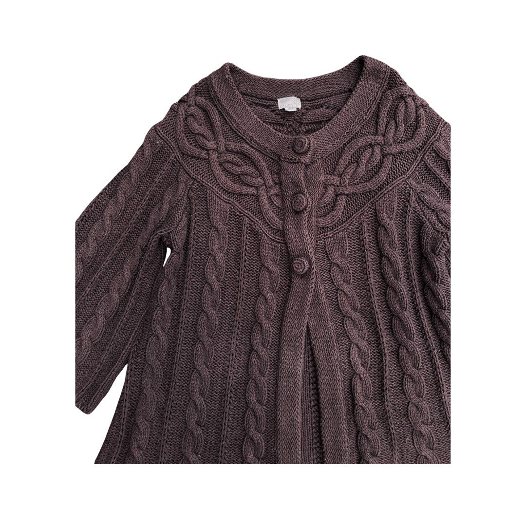 PINTEREST CHOCO BROWN CABLE KNIT BOLERO/CARDI (Category: Coats, Jackets and Outerwear) located in Baguio. Submitted by claie.bg (Listing ID 1468206336, Image 2). Description: ⊹ CHOCO BROWN CABLE KNIT BOLERO/CARDI ⊹ ᰔ super ganda as well!!! quarter button lang siya. ᰔ kaunting fine lints langgg, pero super goods pa rin. ᰔ high quality knit! ᰔ very very twee/mori kei/fairycore <33 DEETS: length- 28 inches bust- up to 52 inches washed and ready to w