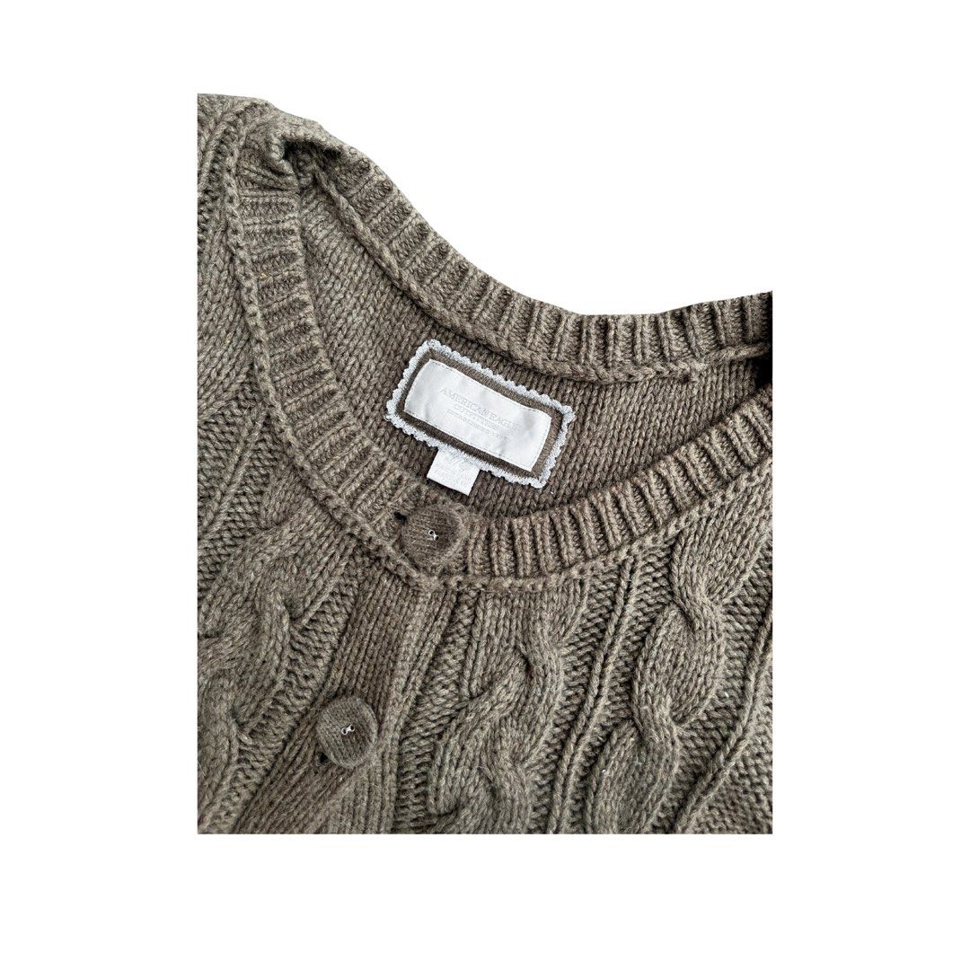 PINTEREST EAGLE CABLE KNIT BOLERO (Category: Coats, Jackets and Outerwear) located in Baguio. Submitted by claie.bg (Listing ID 1468206001, Image 2). Description: ⊹ AMERICAN EAGLE CABLE KNIT BOLERO ⊹ ᰔ superrr ganda nito! quarter button and sleeve lang siya. ᰔ dark green in actual ᰔ high quality knit! ᰔ very very twee/mori kei/fairycore <33 DEETS: length- 24 inches BUST- 42 to 52 inches washed and ready to wear! mine (au)- 400 .