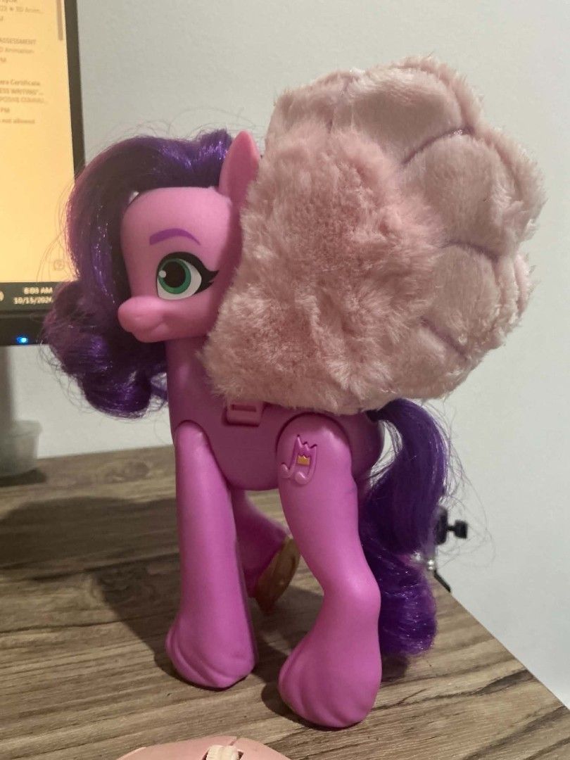 Pipp Petals My little pony singing (Category: Interactive Toys) located in Cabuyao City. Submitted by csacopla (Listing ID 1468059778, Image 3). Description: working, she sings mop gcash/bpi mod jnt.