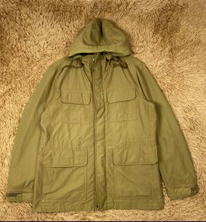 (Category: ) located in . Submitted by wilcostore (Listing ID 1468104688, Image 1). Description: .