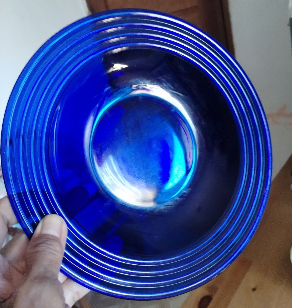 Plate 8 x 8 inches dimension 6 Pcs (Category: Dinnerware & Cutlery) located in Muntinlupa City. Submitted by arciagamaryann68 (Listing ID 1466202571, Image 3). Description: - Set of 6 Plates - Features a stylish ribbed ring design - Vibrant blue color adds elegance to any dining setup - Sturdy construction suitable for daily use..