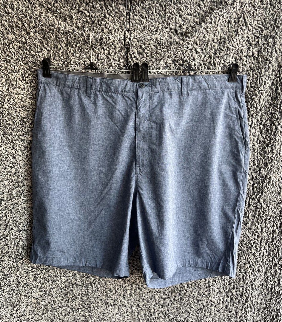 PLUS SIZE Ben Hogan Men's Performance Golf Shorts | Size 46 (Category: Shorts) located in General Trias. Submitted by zrchustle.604 (Listing ID 1468156920, Image 1). Description: Ben Hogan Men's Performance Golf Shorts in a heathered blue shade (frequently sold under color names like Denim Heather or Medium Denim Heather). Known for providing high-quality athletic wear at a budget-friendly value, these flat-front shorts are built with technical p