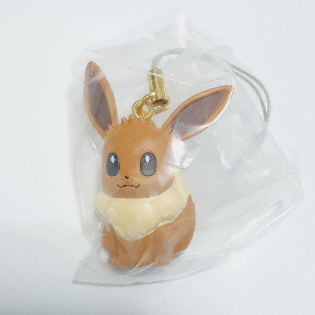 Pocket Monster Pokemon Eevee Mascot Keychain Charm (Category: Character Goods) located in Taytay. Submitted by kyo.mono (Listing ID 1468096764, Image 1). Description: 💟Follow us on IG: kyo.mono for faster replies TikTok: kyo.mono_ for videos and review Brand new Auth from Japan Actual photo posted.