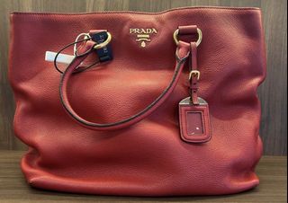 (Category: ) located in . Submitted by fashion_nista (Listing ID 1468255017, Image 1). Description: .