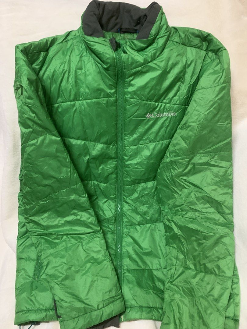 Pre Loved Columbia Down jacket (Category: Coats, Jackets and Outerwear) located in Las Pinas. Submitted by erd17declutters (Listing ID 1468275287, Image 2). Description: 📍 Las Pinas City 🚢 Lalamove or JnT 💵Union Digital Bank.