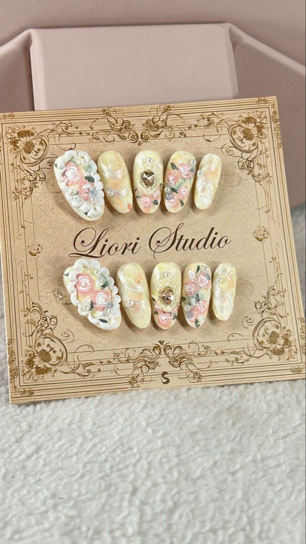 Premium Handmade Press-on Nails (Category: Hands & Nails) located in Manila. Submitted by zaralagrim41918 (Listing ID 1468114987, Image 1). Description: Original price: ₱649 Condition: like new (tried only for fitting) Size: S Inclusions: nail set, nail file, alcohol pads, sticky tabs RFS: decluttering my personal nail collection.