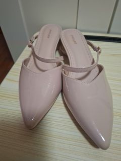 (Category: ) located in . Submitted by sengkangmommy (Listing ID 1468232537, Image 1). Description: .