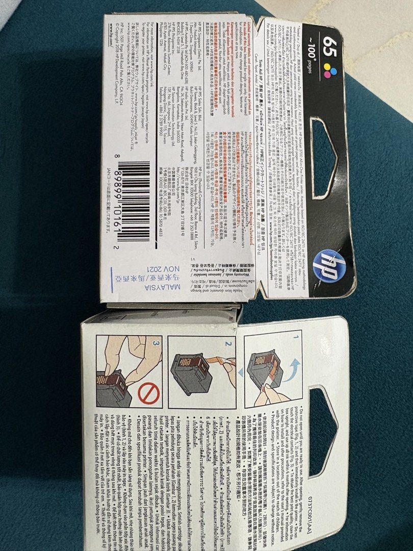 Printer ink (Category: Printers, Scanners & Copiers) located in Singapore. Submitted by neril4phon78159 (Listing ID 1468223012, Image 2). Description: take both for 15 fast deal.