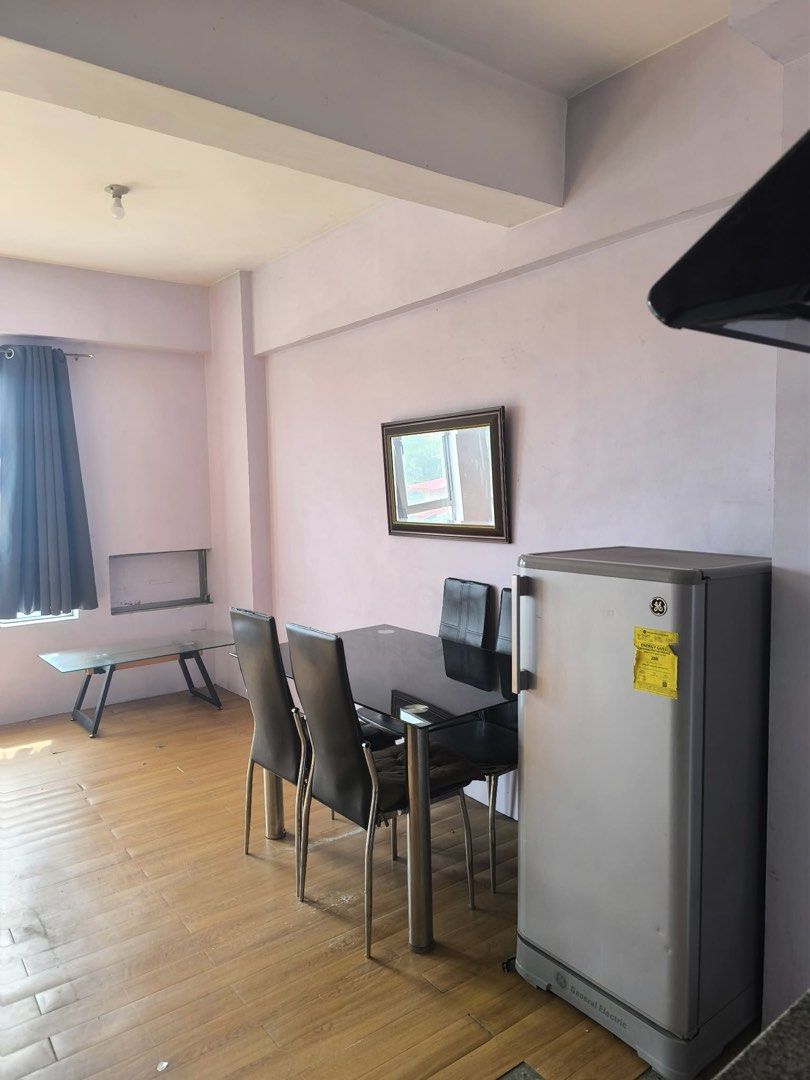 provision for 1 bedroom (Category: Apartments & Condos) located in Manila. Submitted by mighty_irishverg (Listing ID 1468094813, Image 1). Description: for sale provision for 1 bedroom good location near MAKATI, AYALA, CIRCUIT location few minutes to makati area. 1 ride to Guadalupe, Makati Ave, Taft, Mandaluyong and Manila area. 💞Near: -Shcools / Universities -Church -Malls / Groceries -Curcuit Makati -Hospitals -Offices -Wet Market 👮‍♀🕵24/7 