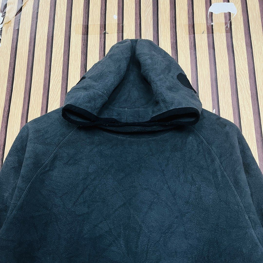 PUMA GREY MEDIUM 20x21 YG02524 (Category: Coats, Jackets and Outerwear) located in Dasmarinas. Submitted by yg_supplies (Listing ID 1468116428, Image 3). Description: PUMA GREY MEDIUM 20x21 YG02524.