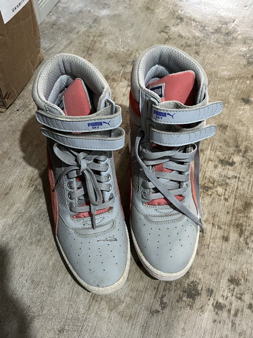 Puma Sky (Category: Sneakers) located in Munoz. Submitted by jaicc (Listing ID 1468178815, Image 1). Description: sz uk5 us 7 1/2 .