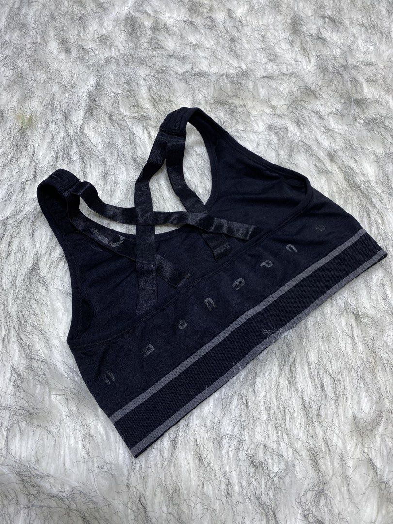 Puma sports bra (small) (Category: Activewear) located in Manila. Submitted by csjlgen (Listing ID 1468141213, Image 3). Description: .