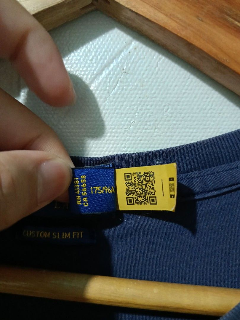 QR Coded Polo Ralph Lauren Custom Slim Fit Navy Authenticated (Category: Luxury Apparel) located in Quezon City. Submitted by freshfitsbyja (Listing ID 1468146565, Image 3). Description: QR Coded Polo Ralph Lauren Custom Slim Fit Navy Authenticated Size: Medium on Tag Dimes: 20.5W x 28L Color rate: 9/10 Condition: Good.