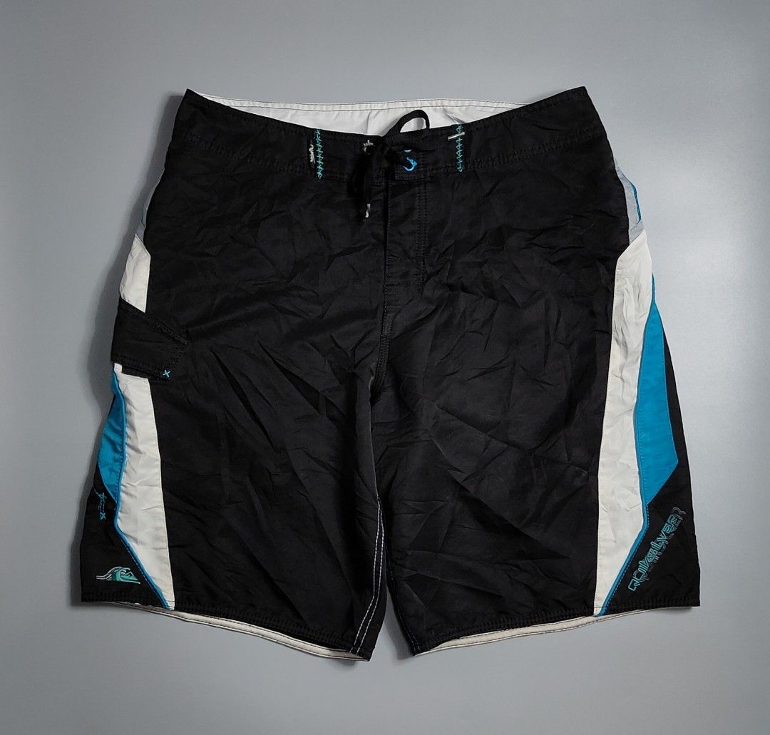 Quiksilver Board Shorts (Category: Tshirts & Polo Shirts ) located in Bolinao. Submitted by tokiya. (Listing ID 1468100621, Image 3). Description: Quiksilver Board Shorts Size 32-33 21 Length Excellent Condition.