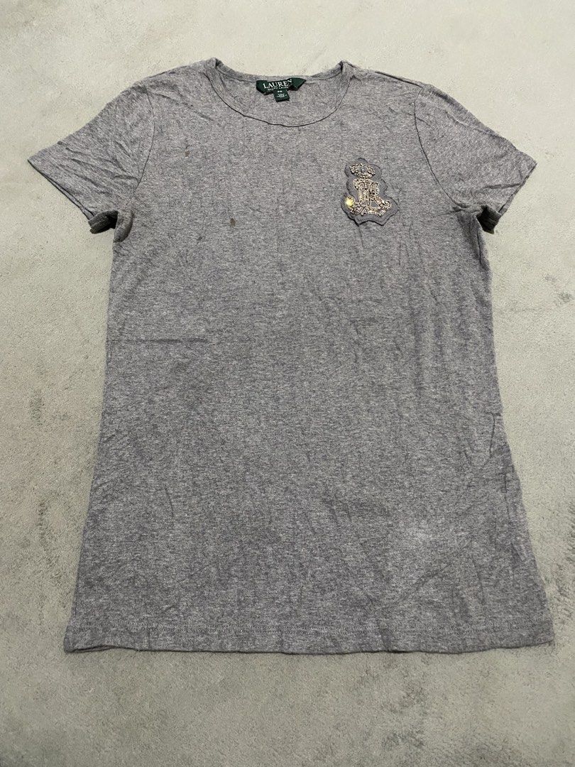Ralph Lauren (Category: Shirts) located in Tabaco. Submitted by centthrif55361 (Listing ID 1468232984, Image 1). Description: Ralph Lauren Small W:14.3 L:23 Very good condition Color rate 9.5/10 Issue stain need wash Fresh from bale Ukay.
