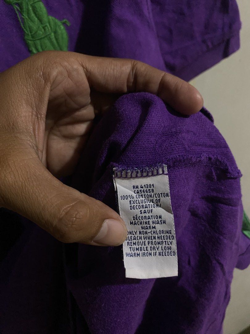 Ralph Lauren (Category: Tshirts & Polo Shirts ) located in Pandi. Submitted by nasya_thrift_collection2023 (Listing ID 1468233799, Image 3). Description: ralph lauren in excelent condition check detailed photo.
