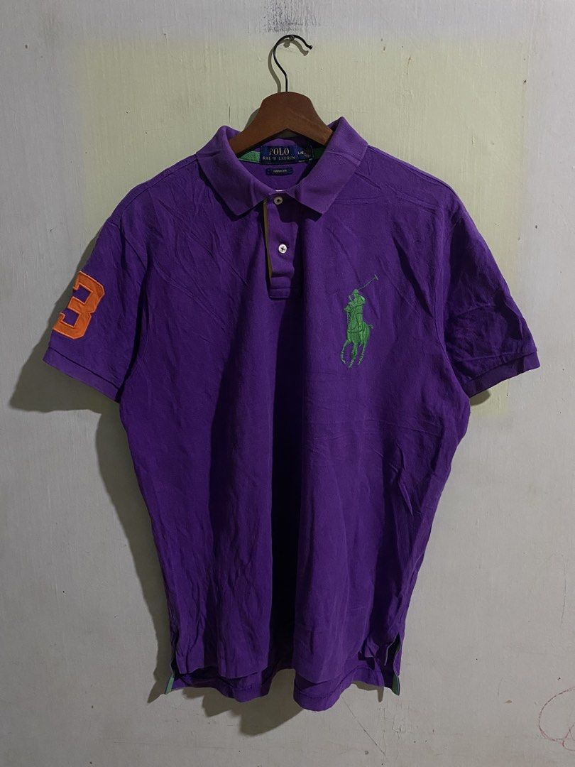 Ralph Lauren (Category: Tshirts & Polo Shirts ) located in Pandi. Submitted by nasya_thrift_collection2023 (Listing ID 1468233799, Image 1). Description: ralph lauren in excelent condition check detailed photo.