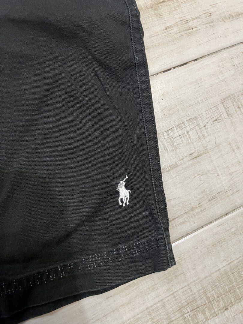 Ralph Lauren Chino Shorts (Category: Shorts) located in Angono. Submitted by odd.fitt (Listing ID 1468092593, Image 3). Description: 32 on tag 32W 19L 9.5H Broken button Loose stitch on embroidery.
