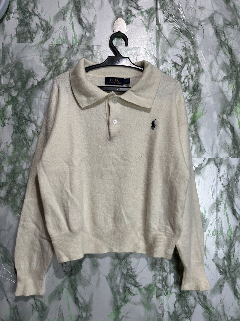 RALPH LAUREN cropped wool jacket (Category: Luxury Apparel) located in Bulacan. Submitted by letsfindukaywithme (Listing ID 1468060640, Image 2). Description: Ralph Lauren wool Jacket Small size Cropped 19x19" Sleeves: 25" Fits up to Medium Like new No issue +sf payment first Ship via J&T.