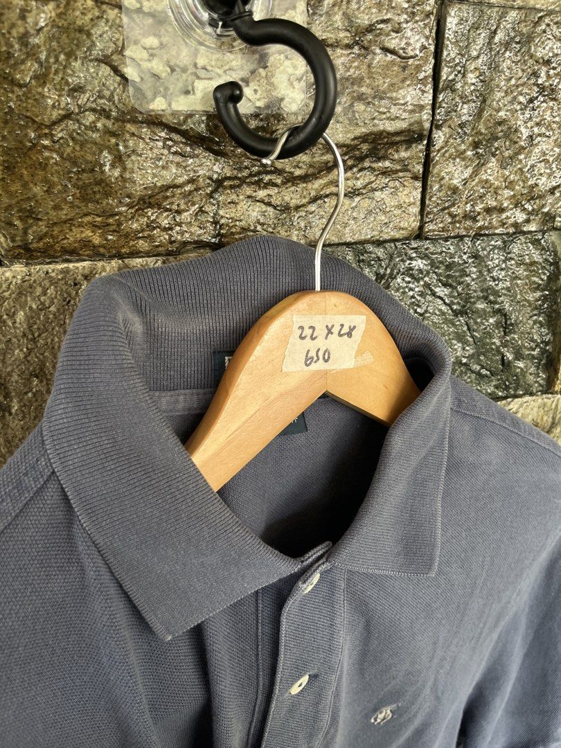 Ralph Lauren Dark Gray Poloshirt (Category: Tshirts & Polo Shirts ) located in Cagayan de Oro. Submitted by curatedheirloomph_ (Listing ID 1468231613, Image 3). Description: 𝘿𝙞𝙢𝙚𝙣𝙨𝙞𝙤𝙣𝙨: 22x28 𝘽𝙚𝙨𝙩 𝙁𝙞𝙩: Large 𝘾𝙤𝙣𝙙𝙞𝙩𝙞𝙤𝙣 & 𝘾𝙤𝙡𝙤𝙧 𝙍𝙖𝙩𝙚: Excellent (9.5/10) 𝙄𝙨𝙨𝙪𝙚: Signs of usage 𝘼𝙪𝙩𝙝𝙚𝙣𝙩𝙞𝙘𝙞𝙩𝙮 𝘿𝙚𝙘𝙡𝙖𝙧𝙖𝙩𝙞𝙤𝙣: Authentic.