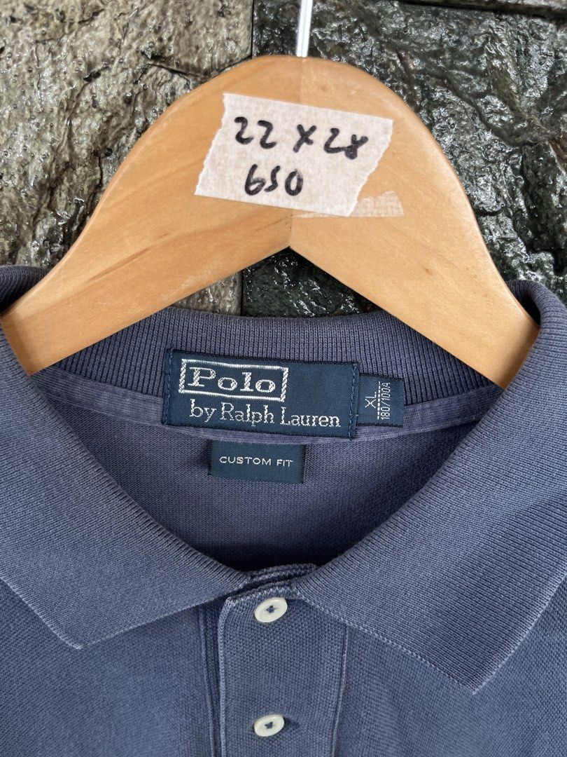Ralph Lauren Dark Gray Poloshirt (Category: Tshirts & Polo Shirts ) located in Cagayan de Oro. Submitted by curatedheirloomph_ (Listing ID 1468231613, Image 2). Description: 𝘿𝙞𝙢𝙚𝙣𝙨𝙞𝙤𝙣𝙨: 22x28 𝘽𝙚𝙨𝙩 𝙁𝙞𝙩: Large 𝘾𝙤𝙣𝙙𝙞𝙩𝙞𝙤𝙣 & 𝘾𝙤𝙡𝙤𝙧 𝙍𝙖𝙩𝙚: Excellent (9.5/10) 𝙄𝙨𝙨𝙪𝙚: Signs of usage 𝘼𝙪𝙩𝙝𝙚𝙣𝙩𝙞𝙘𝙞𝙩𝙮 𝘿𝙚𝙘𝙡𝙖𝙧𝙖𝙩𝙞𝙤𝙣: Authentic.