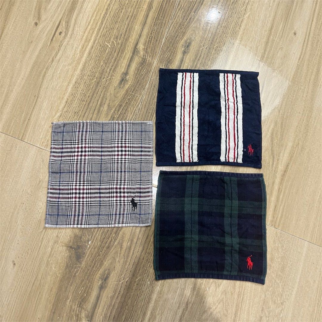 RALPH LAUREN Hand Towel (Category: Luxury Accessories) located in Bulacan. Submitted by letsfindukaywithme (Listing ID 1468175162, Image 1). Description: Ralph Lauren Hand Towel Cotton Aspack 3 pcs 10x10" Like new No issue +sf payment first Ship via J&T .