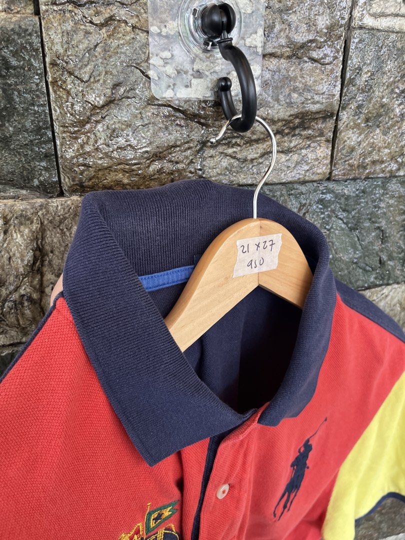 Ralph Lauren Multi-Color Poloshirt (Category: Tshirts & Polo Shirts ) located in Cagayan de Oro. Submitted by curatedheirloomph_ (Listing ID 1468090357, Image 3). Description: 𝘿𝙞𝙢𝙚𝙣𝙨𝙞𝙤𝙣𝙨: 23x25 𝘽𝙚𝙨𝙩 𝙁𝙞𝙩: Medium - Large 𝘾𝙤𝙣𝙙𝙞𝙩𝙞𝙤𝙣 & 𝘾𝙤𝙡𝙤𝙧 𝙍𝙖𝙩𝙚: Excellent (9.5/10) 𝙄𝙨𝙨𝙪𝙚: N/A 𝘼𝙪𝙩𝙝𝙚𝙣𝙩𝙞𝙘𝙞𝙩𝙮 𝘿𝙚𝙘𝙡𝙖𝙧𝙖𝙩𝙞𝙤𝙣: Authentic.