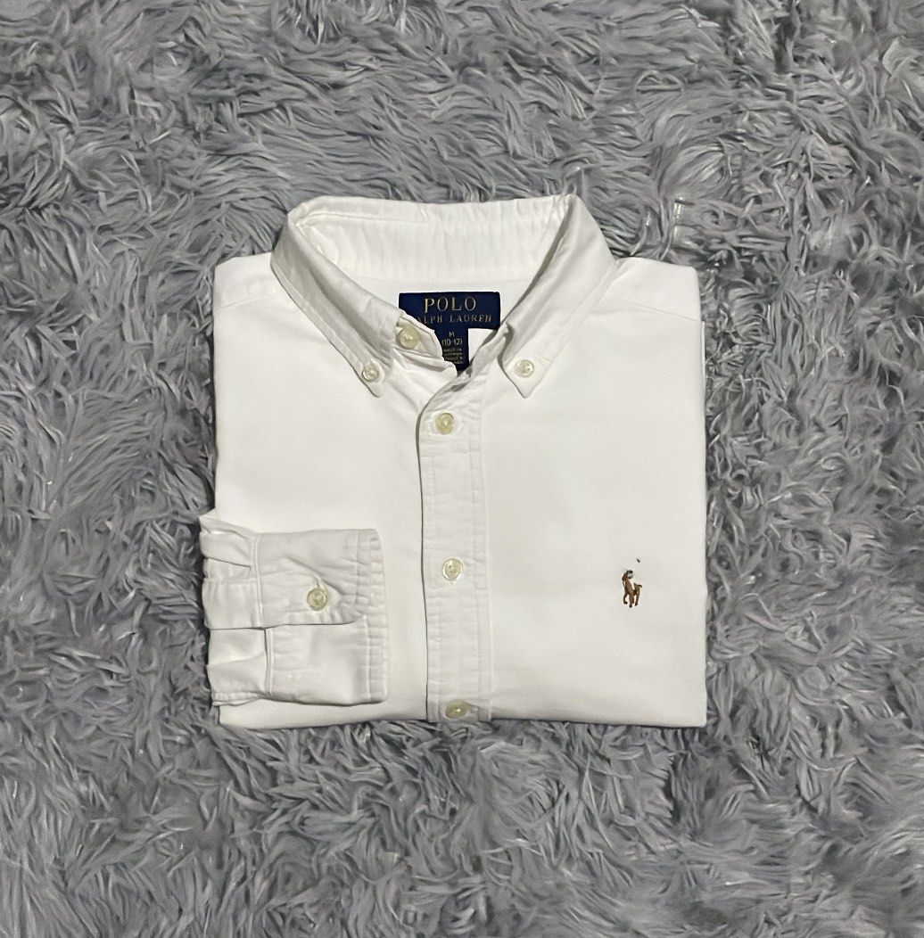 Ralph Lauren Oxford Multi Colored Pony White Button Down LS (Category: Tshirts & Polo Shirts ) located in Cebu City. Submitted by johnova18 (Listing ID 1468269974, Image 1). Description: Ralph Lauren Oxford Multi Colored Pony White Button Down LS Authentic ✅ Size: Small Width: 18.5 Length: 23.5 Color rate: 10/10 Pristine condition Good As New 3800 + shipping fee Location: Cebu City.
