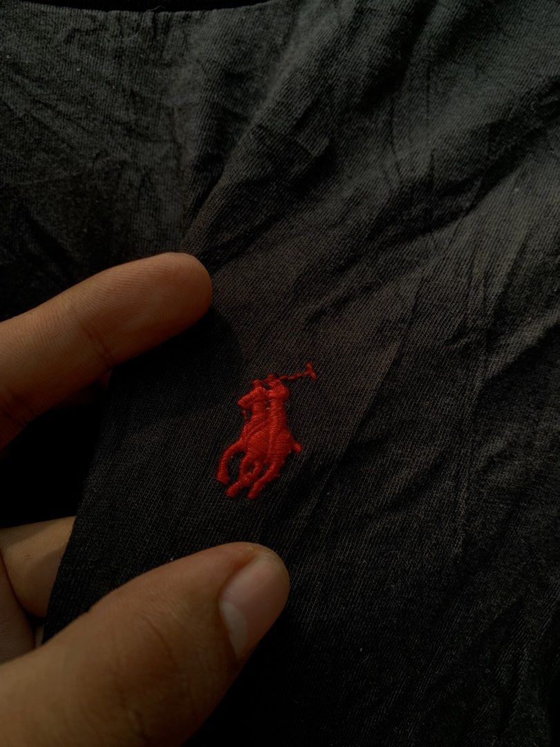 Ralph laurence shirt (Category: Tshirts & Polo Shirts ) located in Davao. Submitted by terrencefinds2.0 (Listing ID 1468124544, Image 2). Description: No issue Excellent can fit small-med.