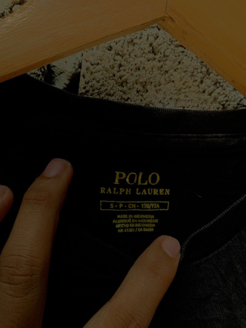 Ralph laurence shirt (Category: Tshirts & Polo Shirts ) located in Davao. Submitted by terrencefinds2.0 (Listing ID 1468124544, Image 3). Description: No issue Excellent can fit small-med.