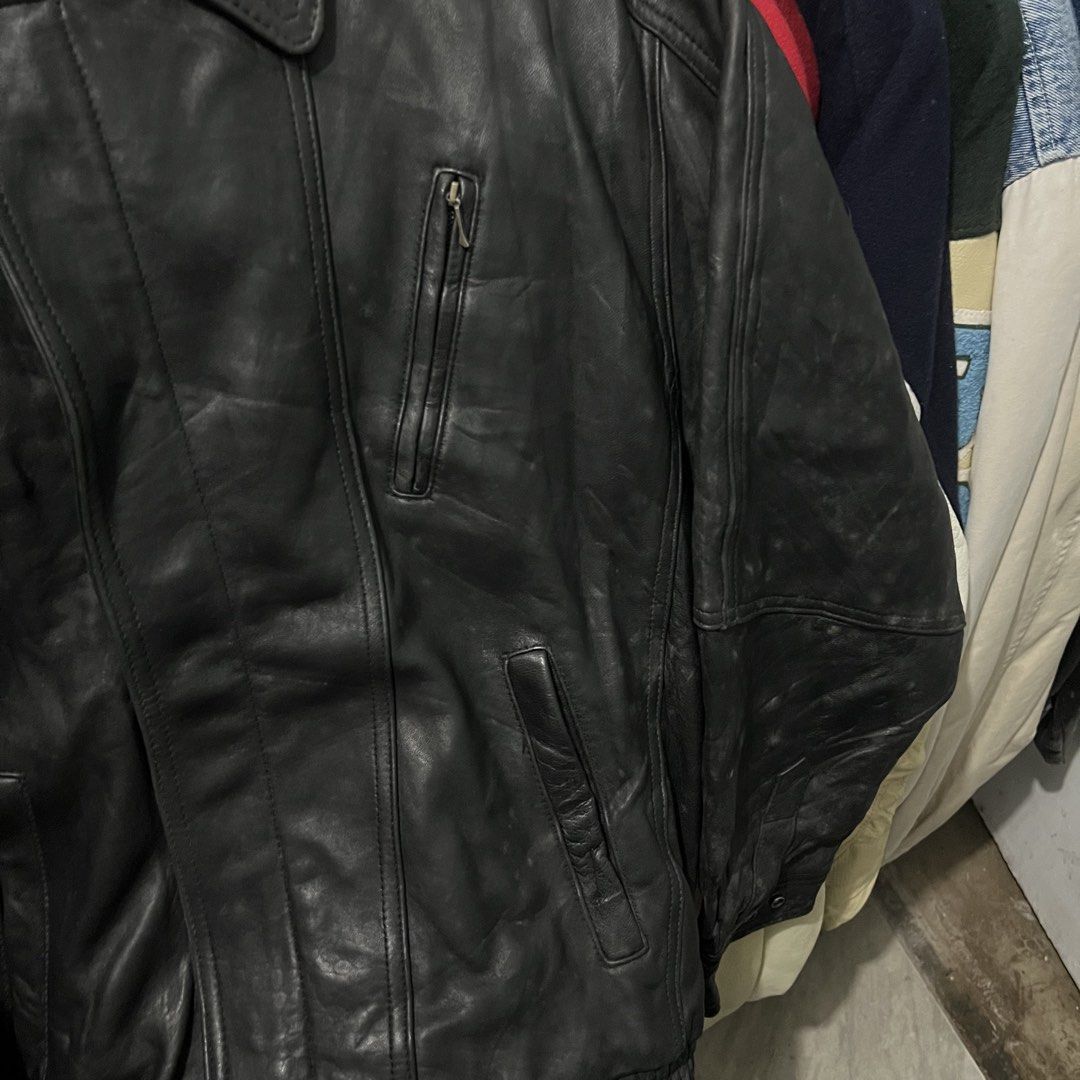 Random genuine leather jacket (Category: Coats, Jackets and Outerwear) located in Baguio. Submitted by itsvintageclothing (Listing ID 1468157143, Image 3). Description: Needs dry clean Length 26 Pit to pit 22.
