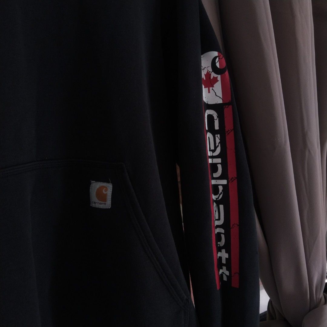 Rare Carhartt script hoodie (Category: Hoodies) located in Davao. Submitted by stealgrail (Listing ID 1468061654, Image 2). Description: Rare Carhartt script 24 29 Large on tag Excellent condition *Issue 2 pinhole Mine 2500.00 free shipping 🫶 "All product names, logos, and brands are property of their respective owners. I do not claim ownership of any registered trademarks" Admin R 📍 Island Garden City of Samal 📍 Isla Kartel x Why Curate Depar