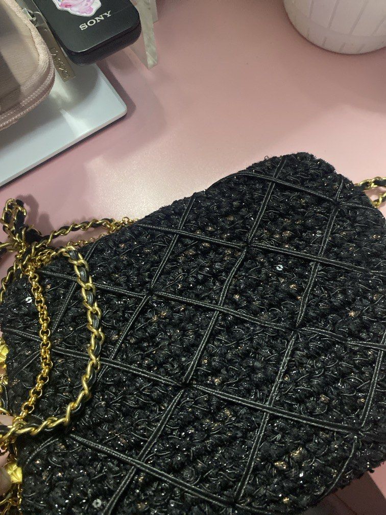 Rare Tweed with sequins bag (Category: Shoulder Bags) located in Davao. Submitted by sheymei (Listing ID 1468211576, Image 3). Description: Please dm if interested #rare #sequins #chanel .