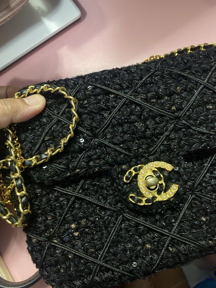 Rare Tweed with sequins bag (Category: Shoulder Bags) located in Davao. Submitted by sheymei (Listing ID 1468211576, Image 2). Description: Please dm if interested #rare #sequins #chanel .