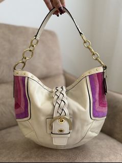 (Kategori: ) berada di . Dikirim oleh pearlmuse.id (ID iklan 1468117451, Gambar 1). Deskripsi: .
