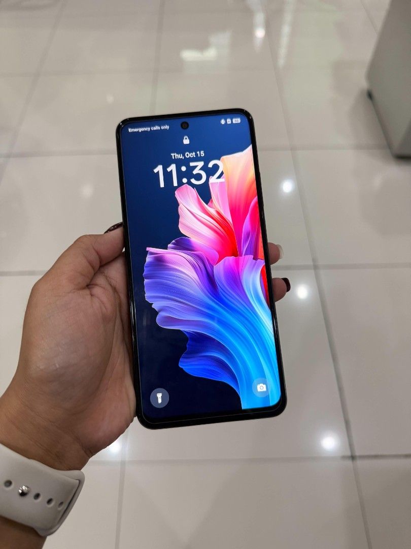 Realme phone (Category: Realme) located in Caloocan City. Submitted by bravephoenix_2a3339 (Listing ID 1468100755, Image 3). Description: Realme C75 Good as new 256 gb With box and charger 8.5k (negotiable).