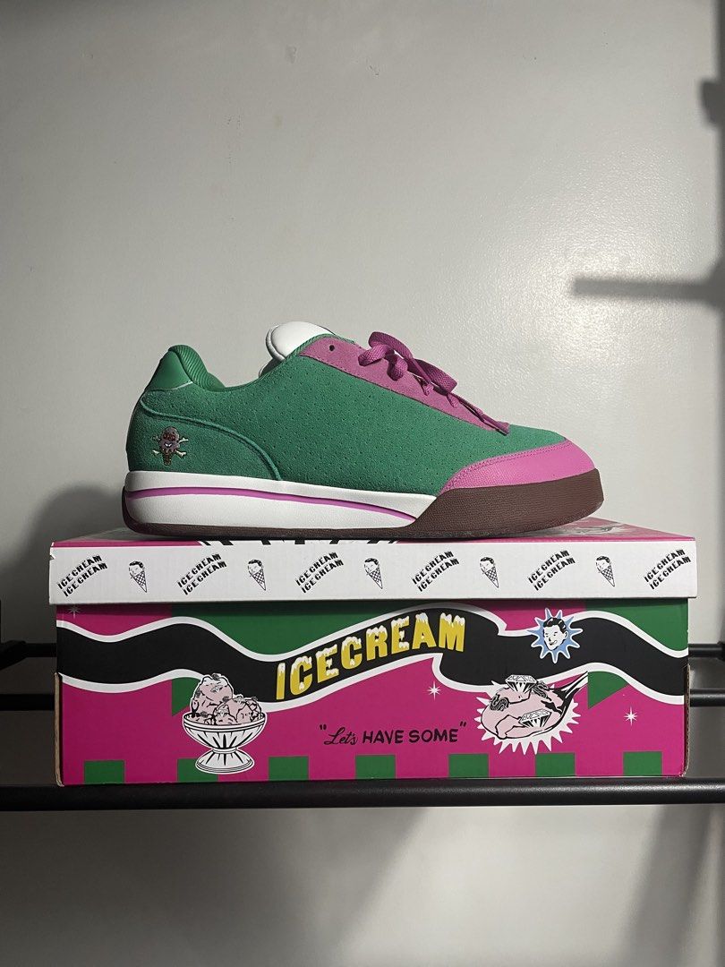 Rebook Ice-Cream Watermelon (Category: Casual Shoes) located in Rizal. Submitted by akoheats (Listing ID 1468178155, Image 1). Description: Excellent Condition ✨ Issue:Minimal Stains Worn Once With Box✅ Size: 11US Issue:None! Authentic✅ Great Condition ✨ Size: 11US ❗️Check the item carefully before purchasing ❗️No returns or exchanges after purchase.