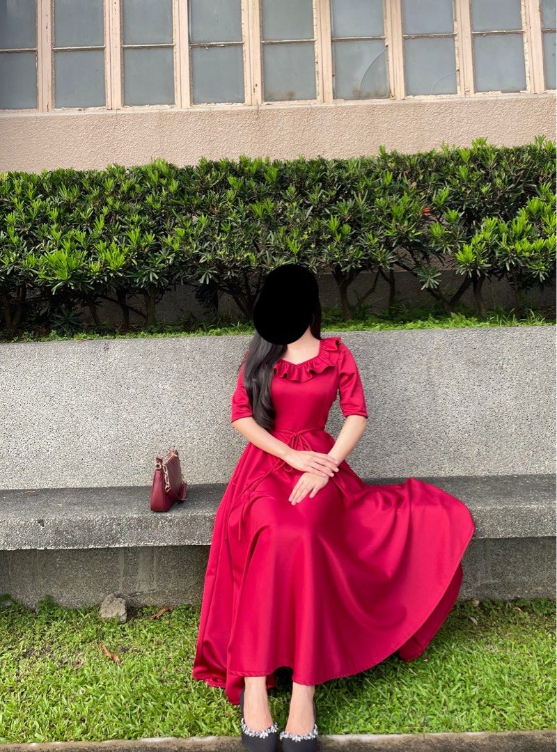 Red maxi church dress (Category: Dresses) located in Manila. Submitted by lengloiri (Listing ID 1468281945, Image 3). Description: Orig price: 2099 Price is negotiable, dm me 💓.