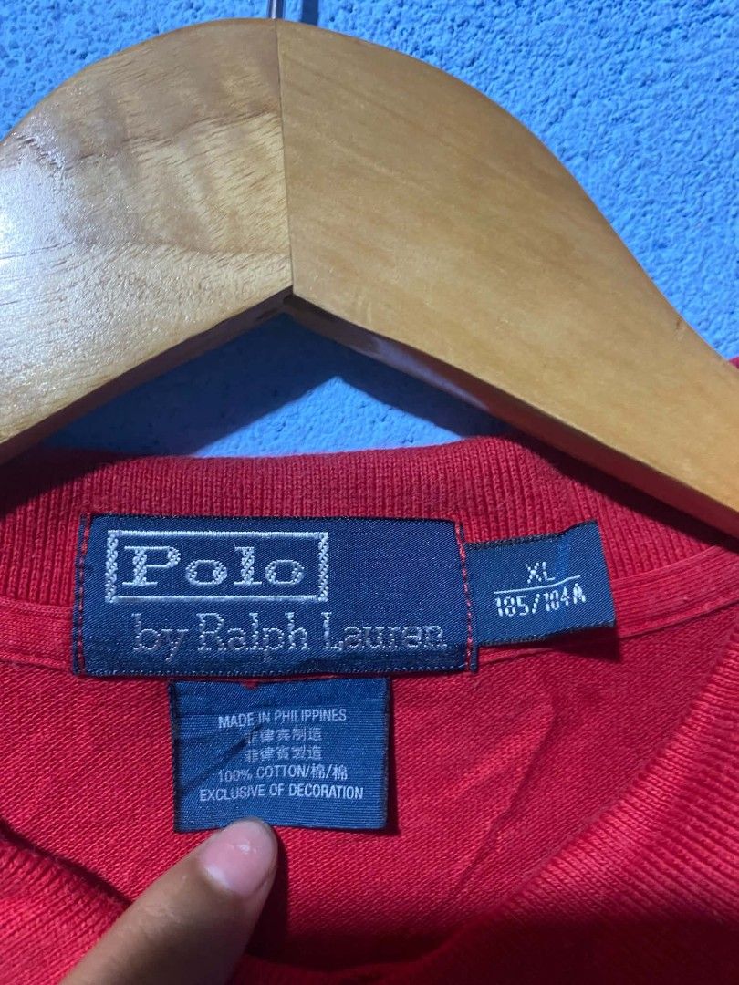 Red polo Ralph Lauren (Category: Tshirts & Polo Shirts ) located in General Santos City (Dadiangas). Submitted by francfind (Listing ID 1468174003, Image 3). Description: Polo Ralph Lauren Size:xl Dimes:25x30 Excellent condition Color rate:9.5/10 No issue Need wash Claim:550ship location:Mindanao gensan santos city (9500).