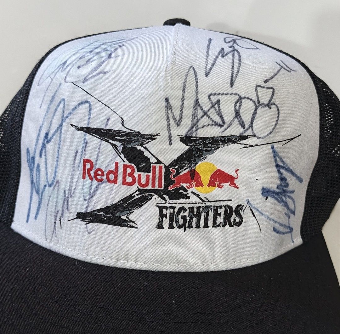 Redbull trucker cap (Category: Caps & Hats) located in Naga. Submitted by otaydenyoks (Listing ID 1468199096, Image 2). Description: .