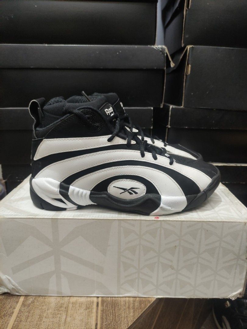 Reebok Shaqnosis Black White (Category: Sneakers) located in Cebu City. Submitted by RONHEATS (Listing ID 1468234790, Image 1). Description: size 6 24cm legit/Original Guaranteed ✅ very good condition.
