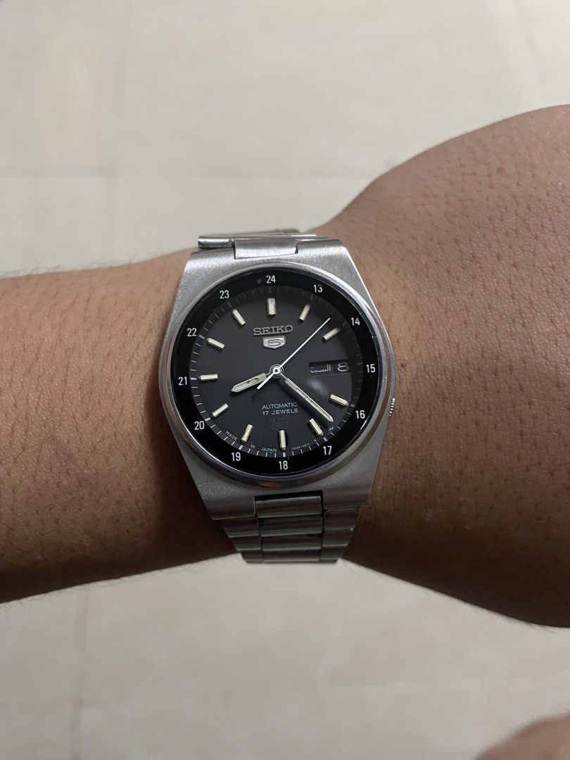 reference : 7001-3160 (Category: Men's Watches) located in Quezon City. Submitted by quick_charles (Listing ID 1468160379, Image 2). Description: Seiko 5 Automatic “Railway Time” / Military style watch. .