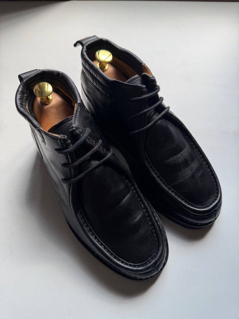 Regal Tyrolean Derby (Category: Boots) located in Cagayan de Oro. Submitted by thrift_crate.ph (Listing ID 1468221144, Image 2). Description: ʀᴇɢᴀʟ ᴛʏʀᴏʟᴇᴀɴ ᴅᴇʀʙʏ 𝟽ᴜs / 𝟸𝟻ᴄᴍ / ᴄᴀɴ ғɪᴛ ᴀɴ 𝟾ᴜs sɴᴜɢ 𝐒𝐢𝐳𝐞: 7US / 25cm 𝐂𝐨𝐧𝐝𝐢𝐭𝐢𝐨𝐧 𝐫𝐚𝐭𝐞: 10/10 𝐂𝐨𝐥𝐨𝐫 𝐫𝐚𝐭𝐞: 10/10 Issue/s: NO ISSUES.