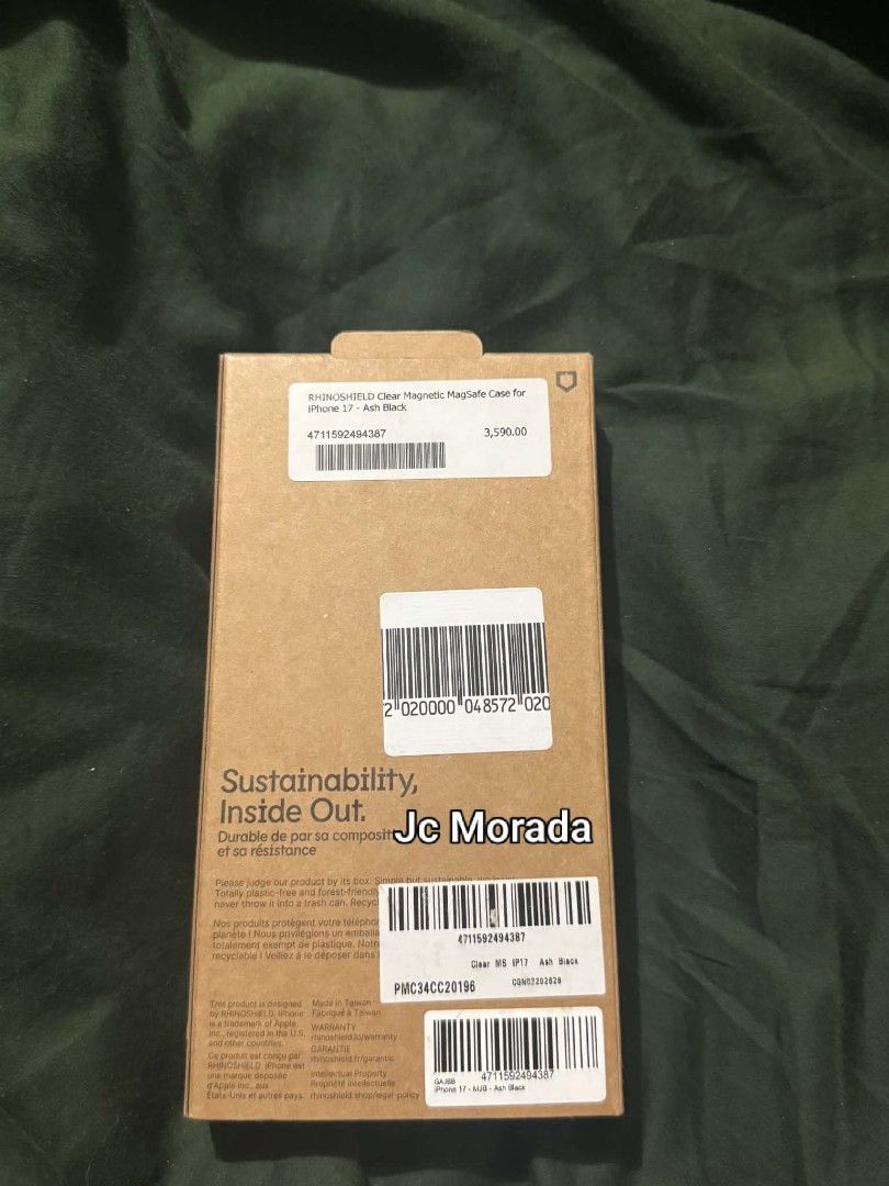 RHINOSHIELD Clear Magnetic Magsafe for Iphone 17 (Category: Cases & Sleeves) located in Manila. Submitted by rimuru33 (Listing ID 1468160880, Image 2). Description: For Sale: RHINOSHIELD Clear Magnetic Magsafe for Iphone 17 - Ash Black for only 2k pesos Location:Baclaran, Paranaque Can do Shipping through JNT/LALAMOVE/GRAB (4:30 pm onwards on week days no rushing) Meet Ups (on weekends only anytime) you'll add depends on how far you are. The ship