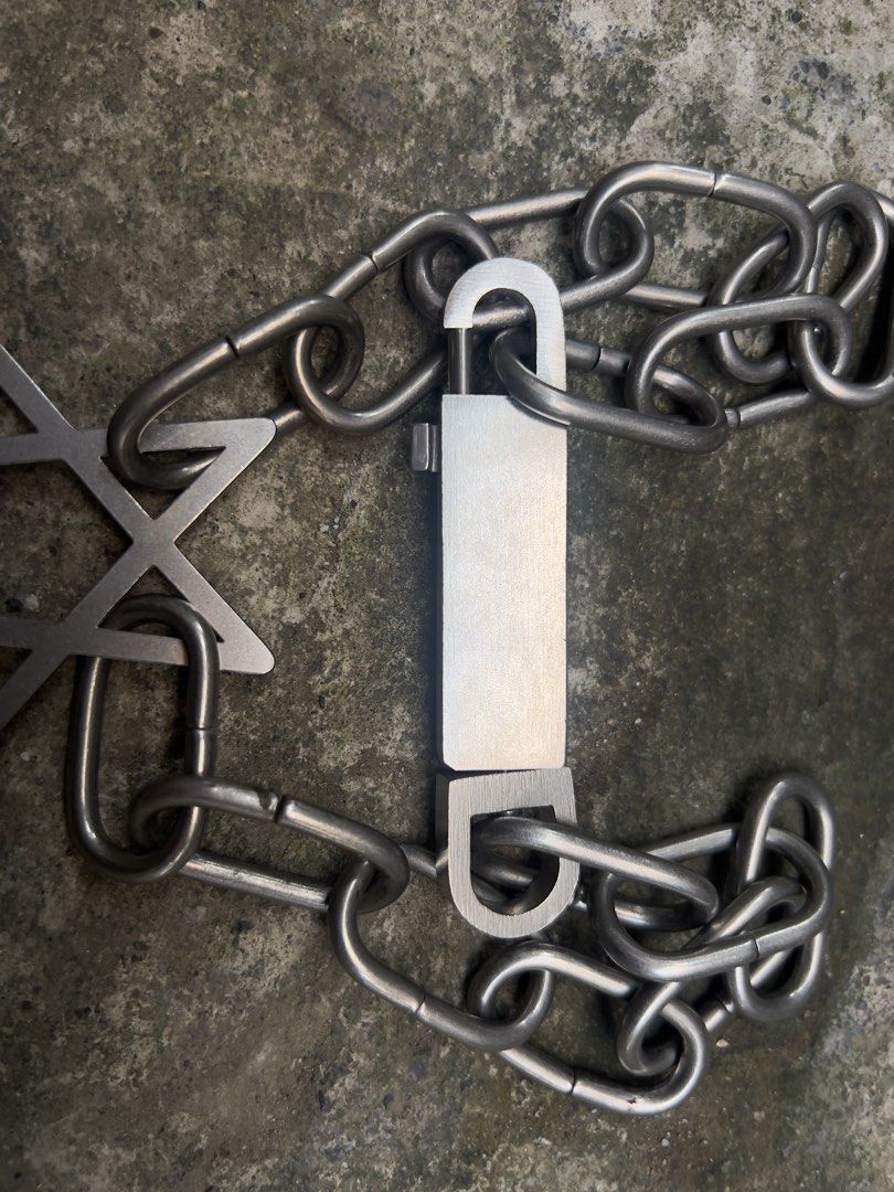 Rick Owens Pentagram Chain Necklace (Category: Jewelry) located in Davao. Submitted by fundsforliving (Listing ID 1468067071, Image 3). Description: Conditions>>>> -Stainless Steel -Heavy -not orange app quality .