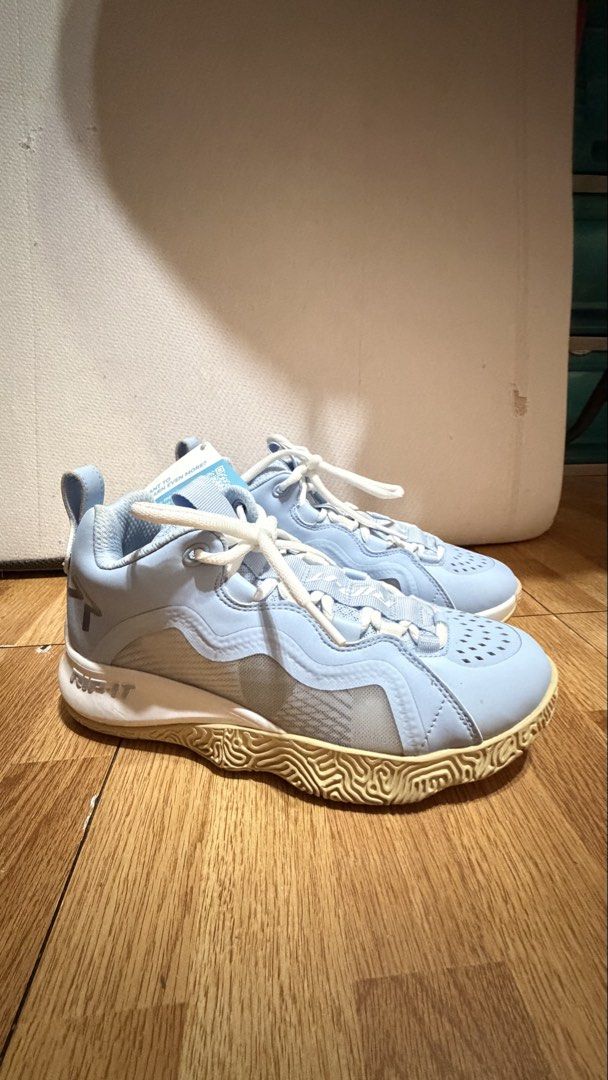 Rip It shoes (Category: Sneakers) located in Las Pinas. Submitted by mabs_treasures (Listing ID 1468147400, Image 2). Description: this is US 7.5 size never been worn.