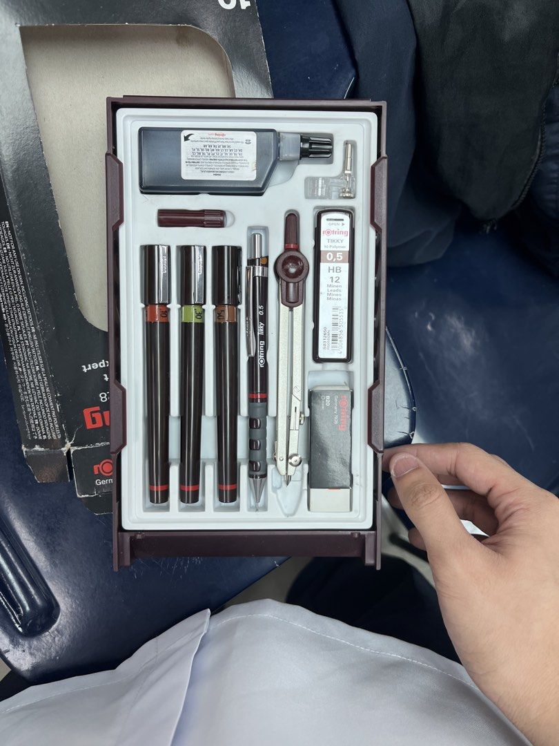 ROTRING SET (Category: Looking For) located in Manila. Submitted by drei_derpkid (Listing ID 1468232059, Image 3). Description: 2500,2100 negotiable Not used but just tested the .5 . All brand new .