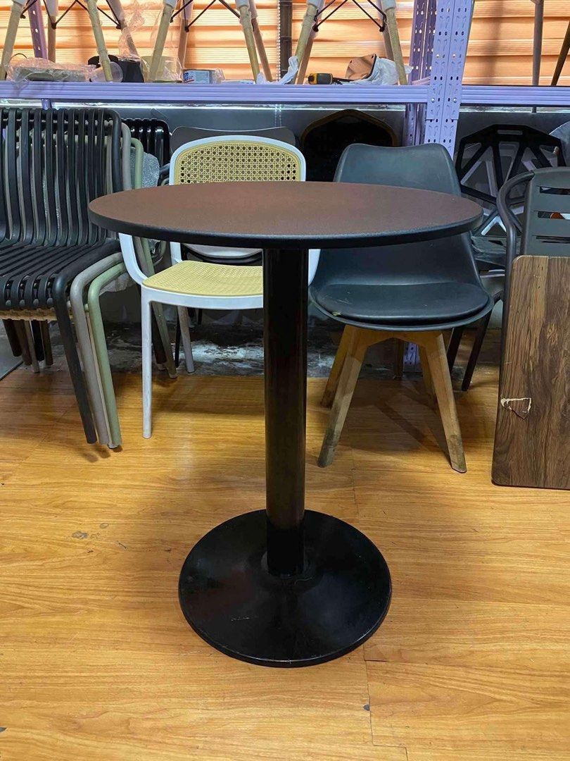Round Coffee Resto Table (Category: Tables & Sets) located in Valenzuela. Submitted by jhagonzales (Listing ID 1468200563, Image 3). Description: COFFE TABLE STRAIGHT ORDINARY LEEGS LAMINATED TOP ₱2,500 60cm ₱2,800 70cm.