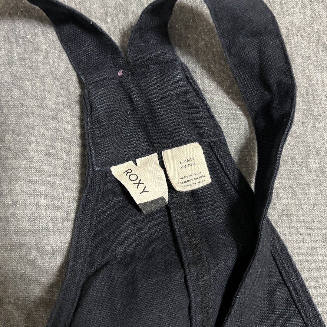 Roxy black romper (Category: Rompers) located in Las Pinas. Submitted by jilanah (Listing ID 1468214822, Image 2). Description: Never used, no tag.